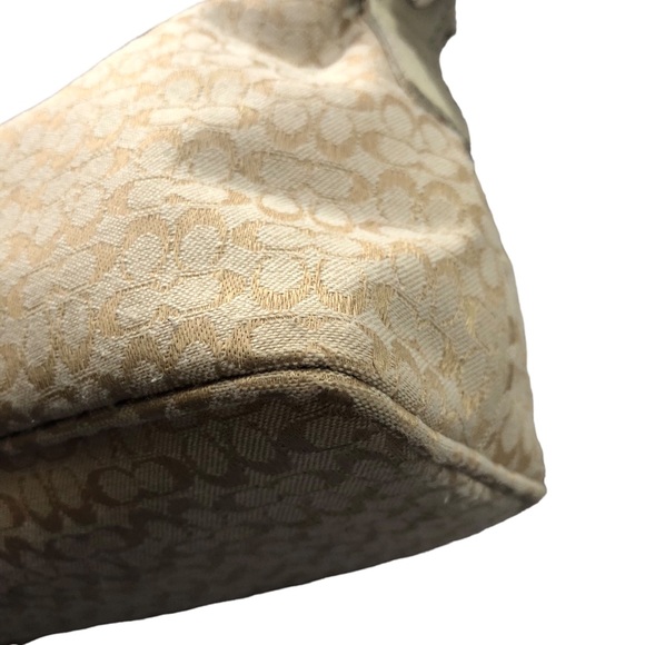 PURSE - Women's Vintage 90's/Y2K Coach Signature Canvas Bag In Beige/Gold/White - Picture 11 of 16